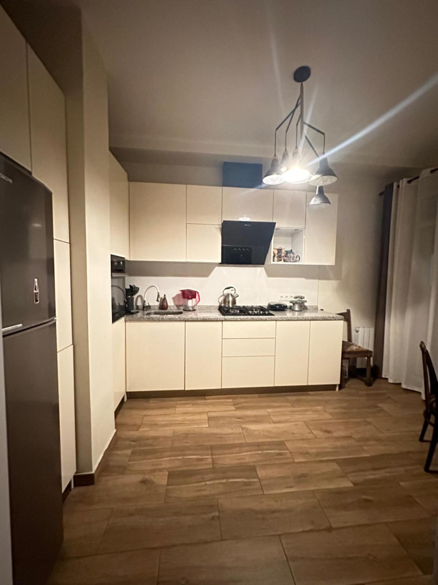 Tamo Lägenhet Batumi Exteriör bild